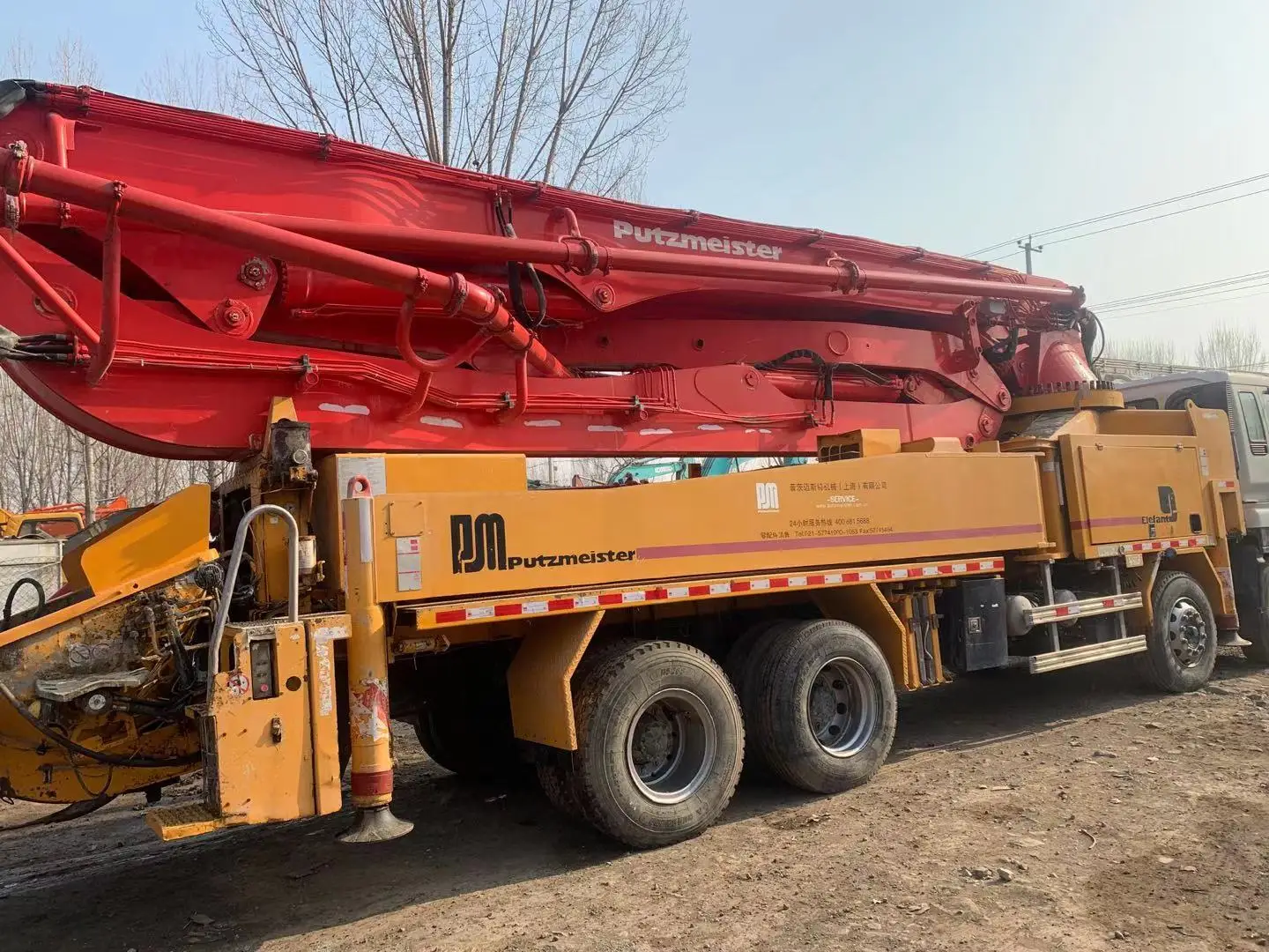 Used ISUZU Chassis Truck Putzmeister 42M Mounted Concrete Pump truck for sale