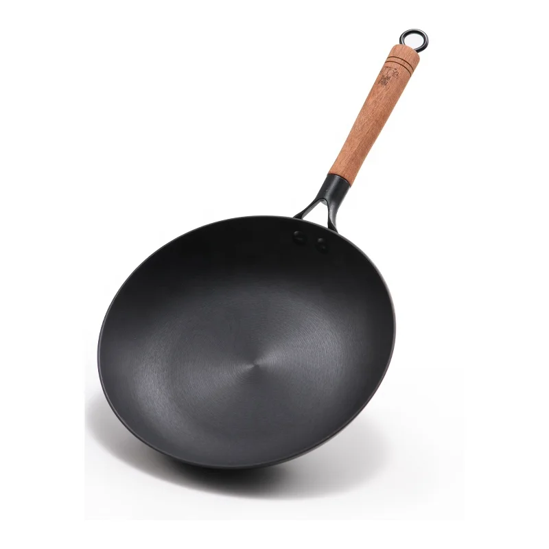 Iron Pan with Nitriding  Wooden Handle Cookware