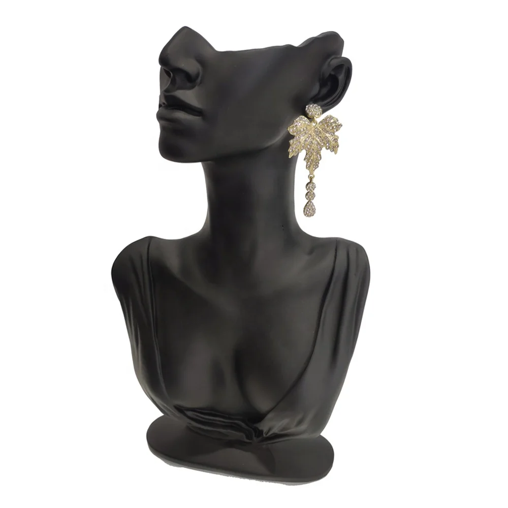 
Vintage Crystal Luxury Rhinestone Maple Leaf Drop Long Earrings Elegant Party Jewelry Shining Rhinestone Leaf Dangle Earrings 