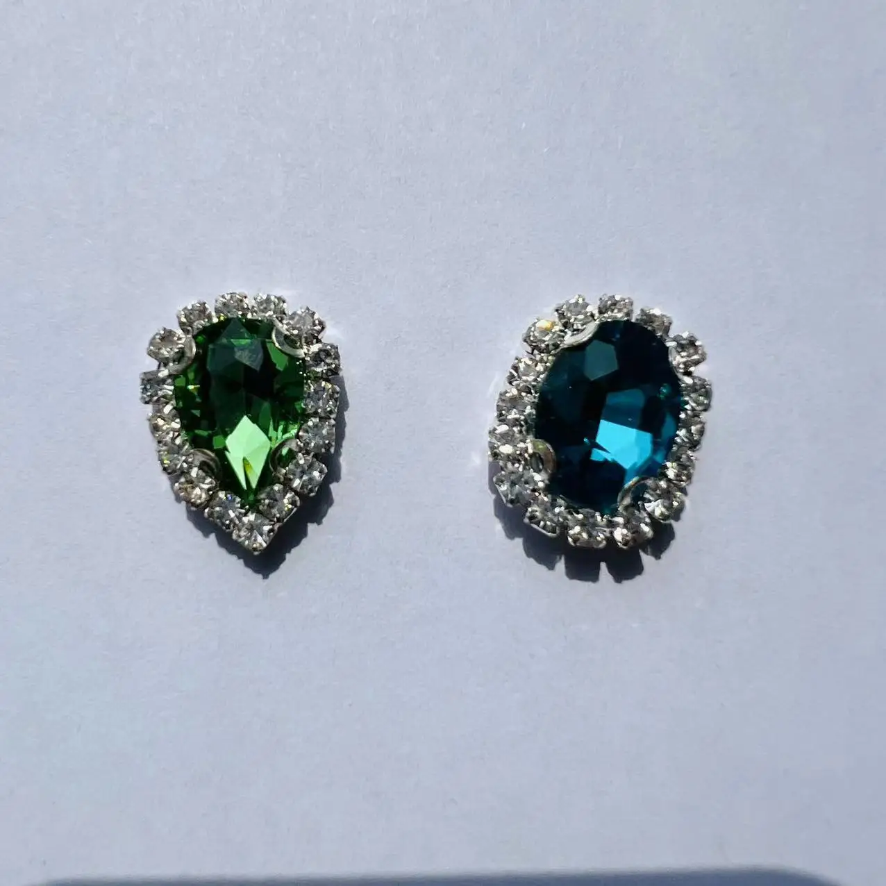 Crystal rhinestone buckle shank button rhinestone shank buttons with holes Flower brooch DIY decor Clothes denim pocket dress