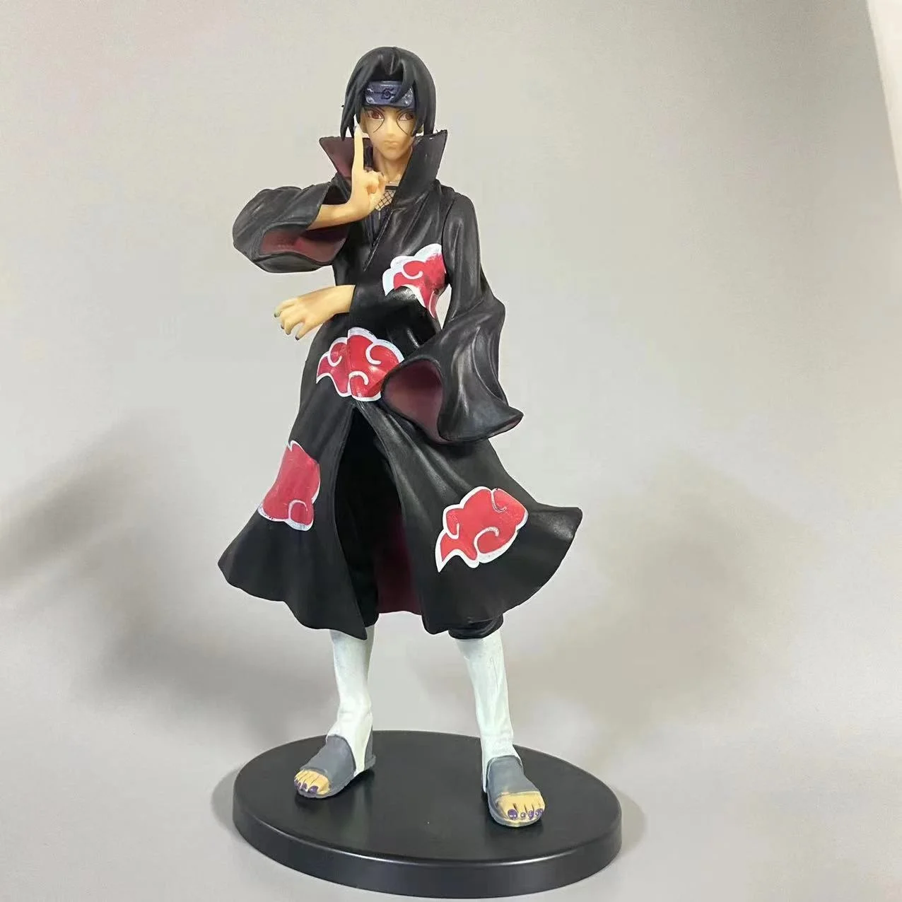 HUAYI Anime Shippuden Vibration Stars-Uchiha Itachi Uchiha Sasuke figures