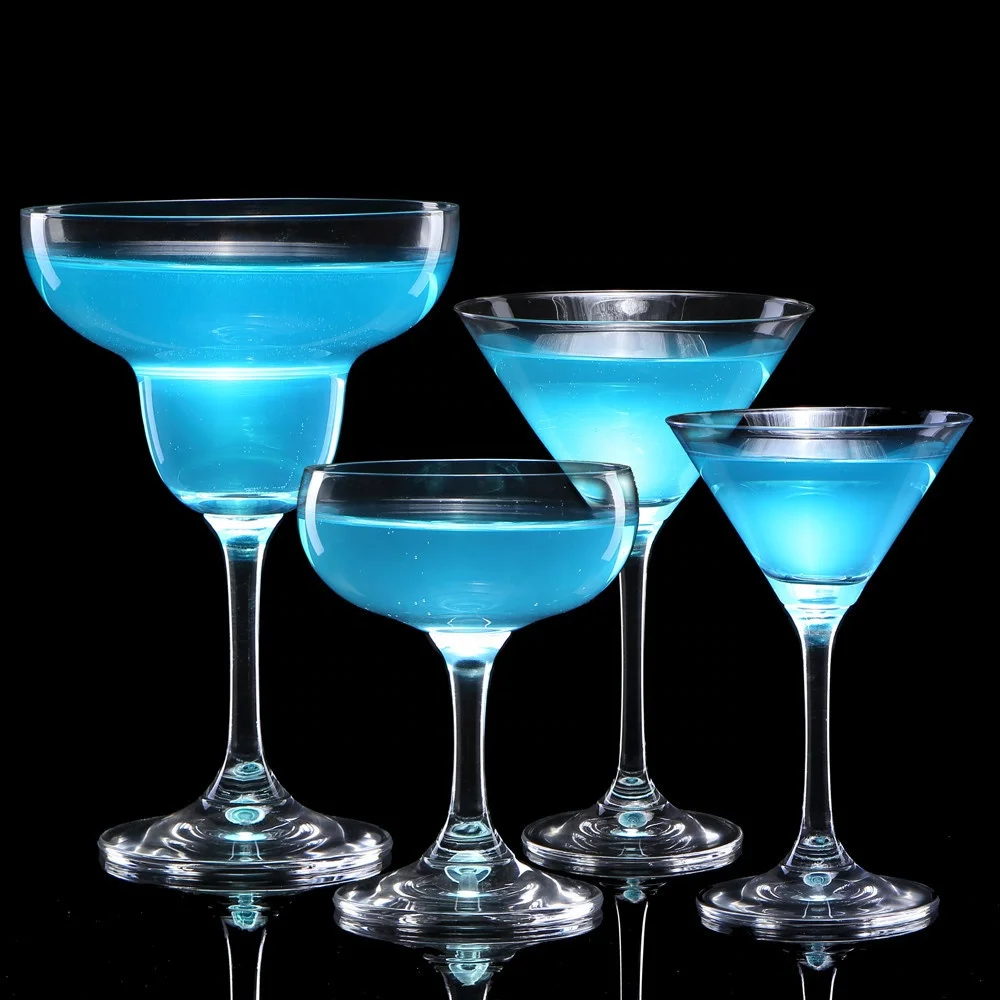 Inverted Triangle Cocktail Glasses Wholesale Home Party Bar Cocktail Juice Transparent Clear Martini Glasses