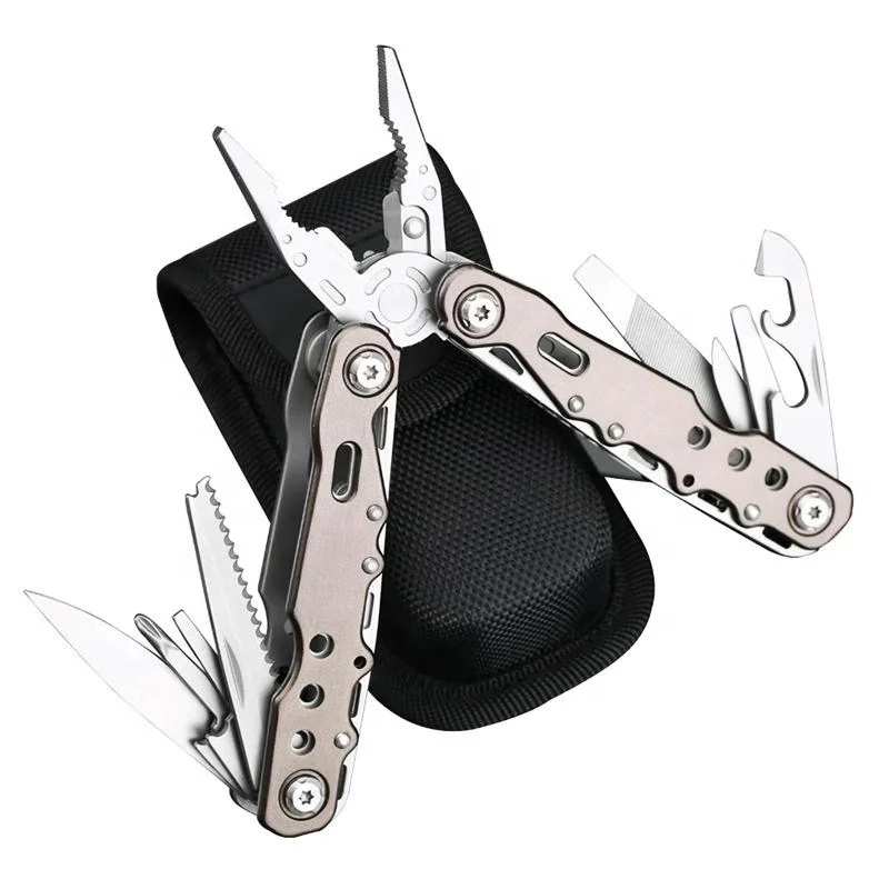 
2020 Amazon hot selling portable folding repair hand tools plier multitool 
