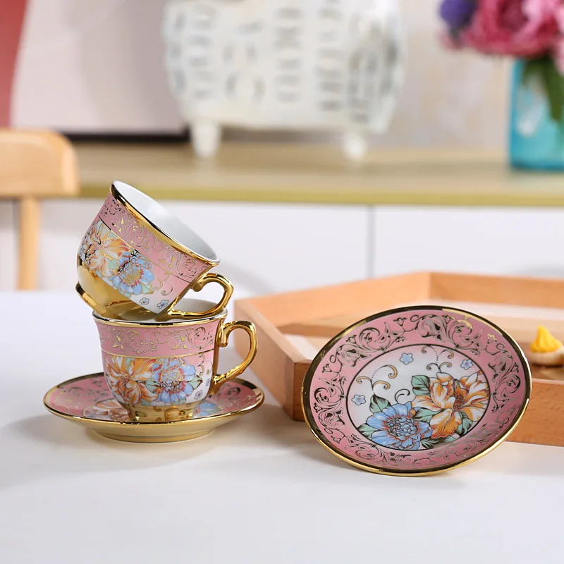Wholesale 2023 new Creative ceramic mugs European style coffee cup Promotional gift set coffee mug and saucer