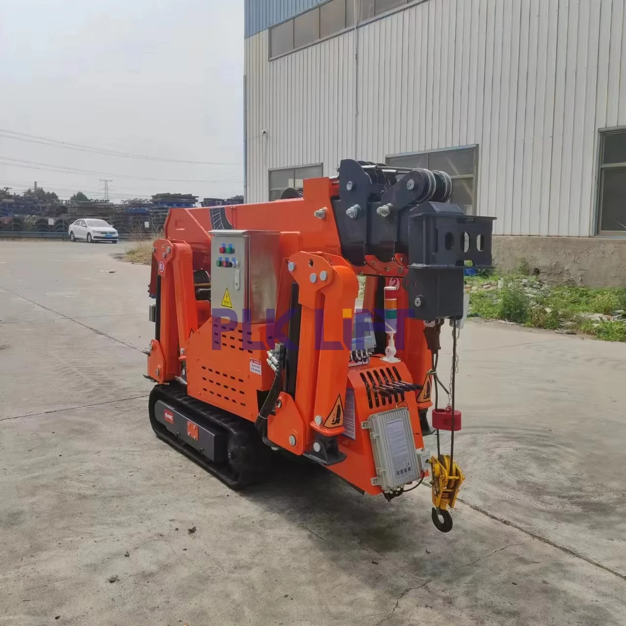 1.2t Crawler Telescopic Cranes 0.6m Wide Gasoline Track Lifting Cranes with EPA