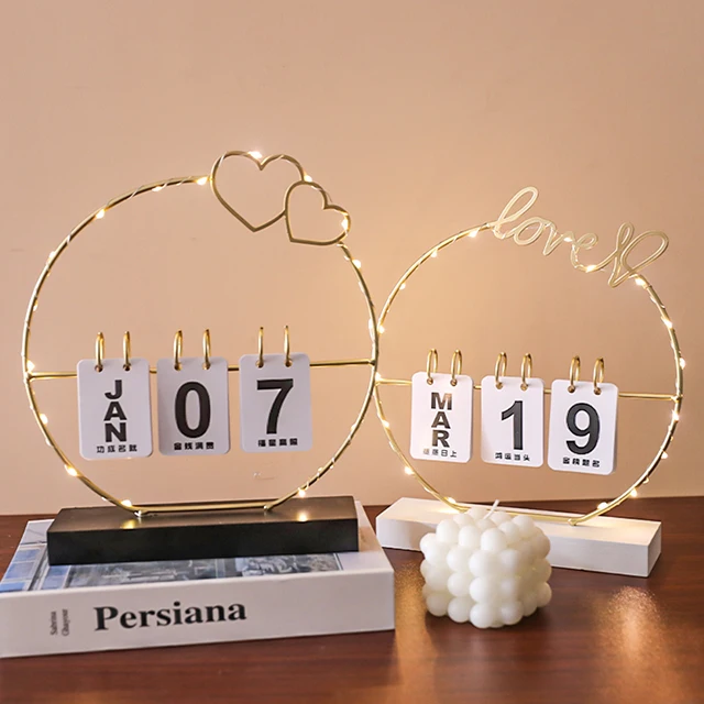 luxury Love heart light & desk calendar 2024 office desktop living room decoration product for cute desktop decor