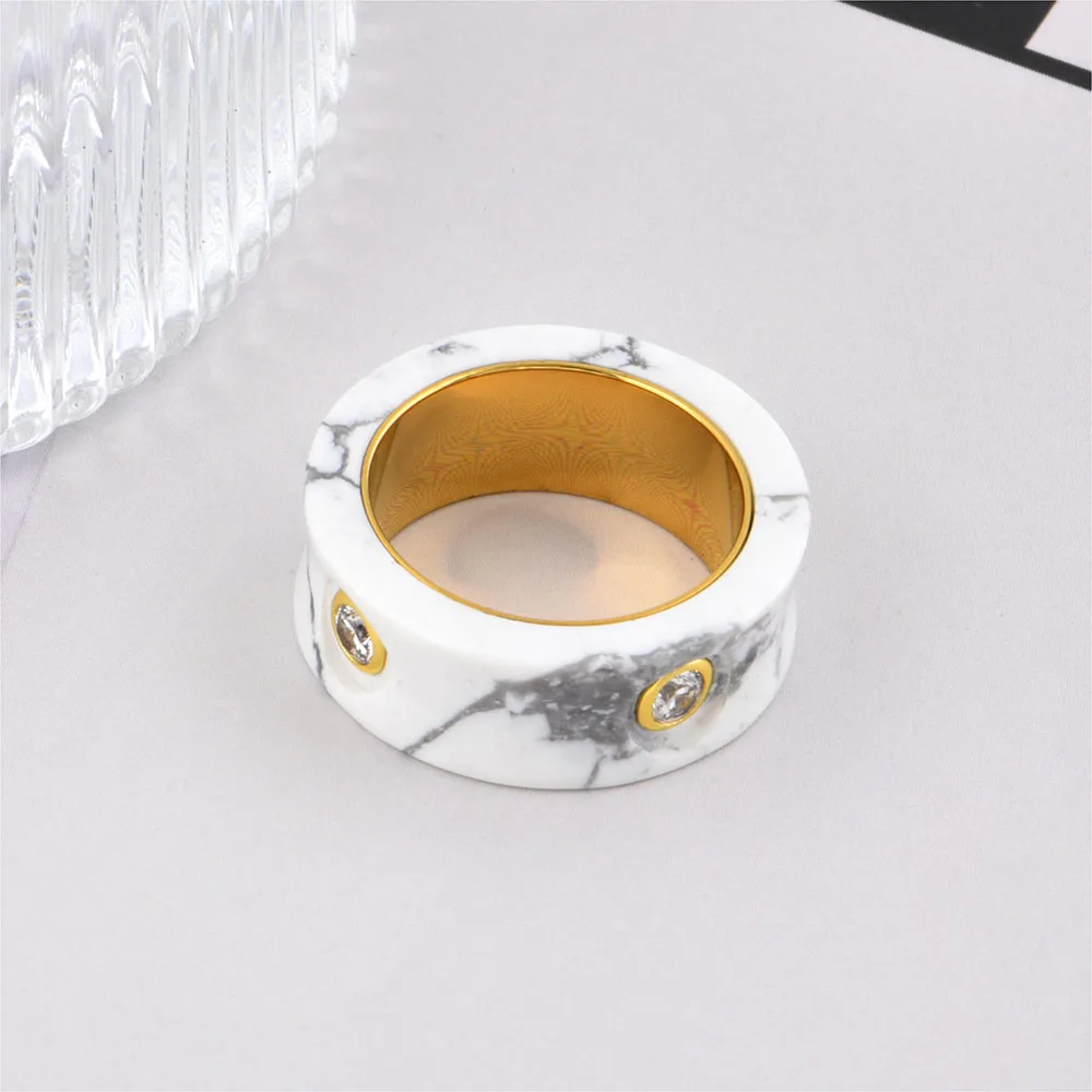 ChinChin Romantic Love Brand Ring Non Tarnish Waterproof Stainless Steel 18K Gold Plated Finger Zircon Rings Women