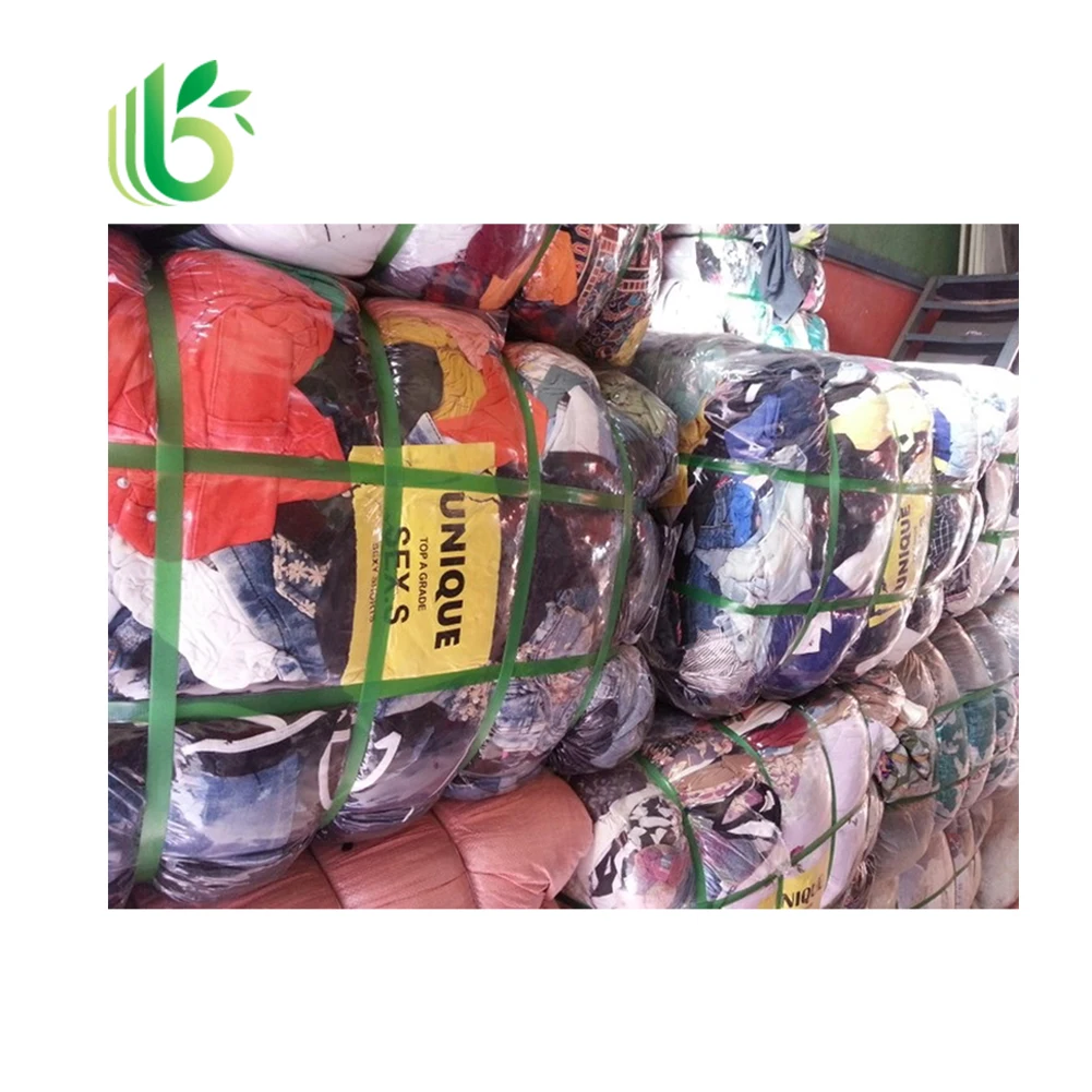 A Strict Screening Process and the Variety Is Very Complete, a Grade Used Press Clothes Baler Machine