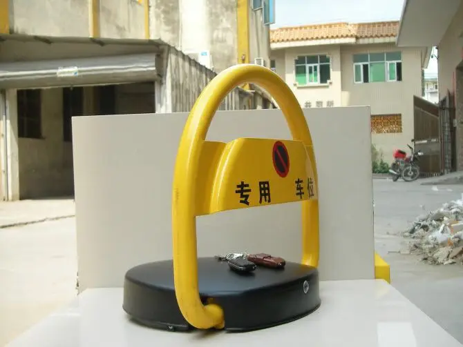 Heavy Duty 460*330*400mm Lifting Size Anti-Steal Automatic Remote Control  Parking Wheel Lock for Personal Parking Lot Safety