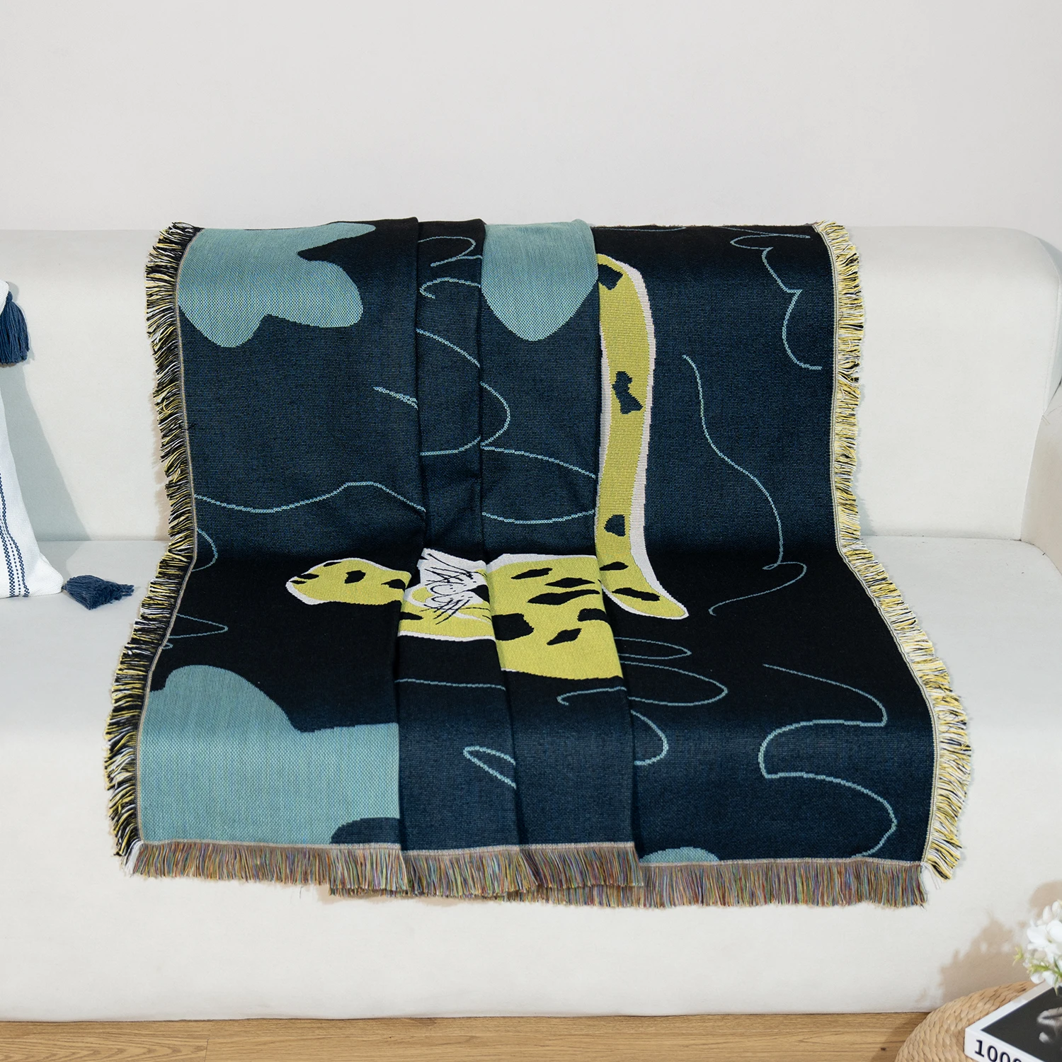 Wholesale Jacquard Woven Art Tapestry Wall Hanging Wall Decoration Picnic Rug Blanket