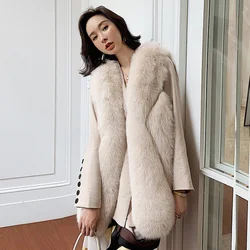 Factory wholesale custom spot Fashion winter fur fox coat luxury fur coat white genuine coat fox Fur Vest For Women