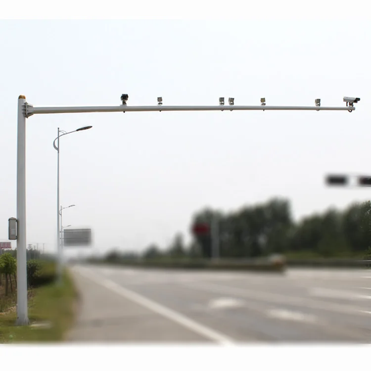 China Factory Wholesale Hot Dip Galvanized Circular Solar monitoring pole CCTV Camera Pole With Solar Panel