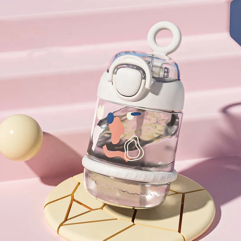 New Summer Kids Plastic Water Bottle With Straw Large capacity Belly Water Bottle anti fall Water Bottle With handle Cute Cup