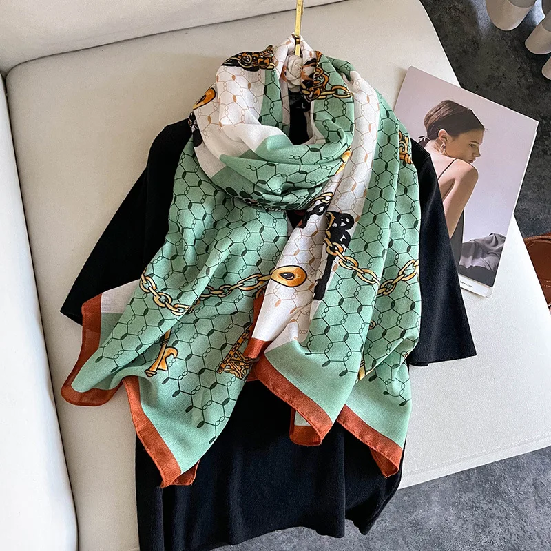 2023 new collection floral printed cotton voile head scarf shawl with tassel Malaysian women elegant flower print cotton hijabs