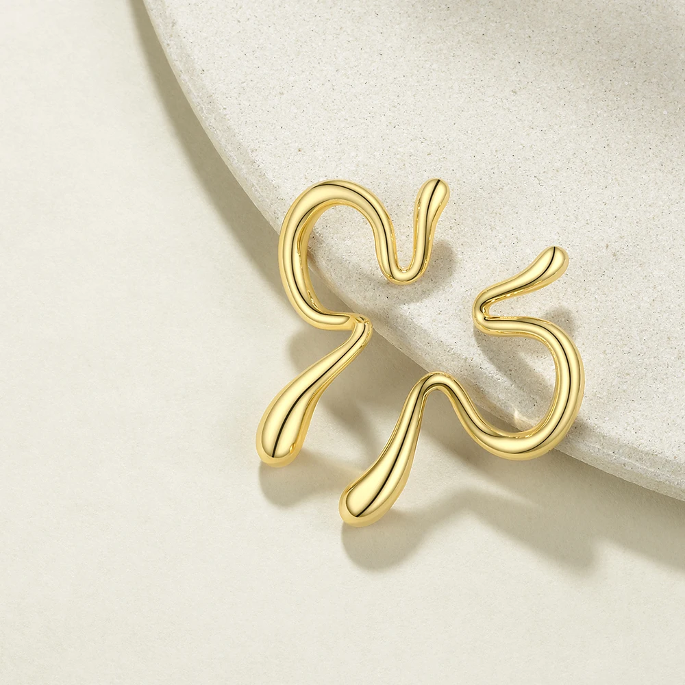 Environmental Brass Ear Clip on Earrings High Quality 18K Gold Plated  Minimalist Jewelry For Women Gift Party E191078