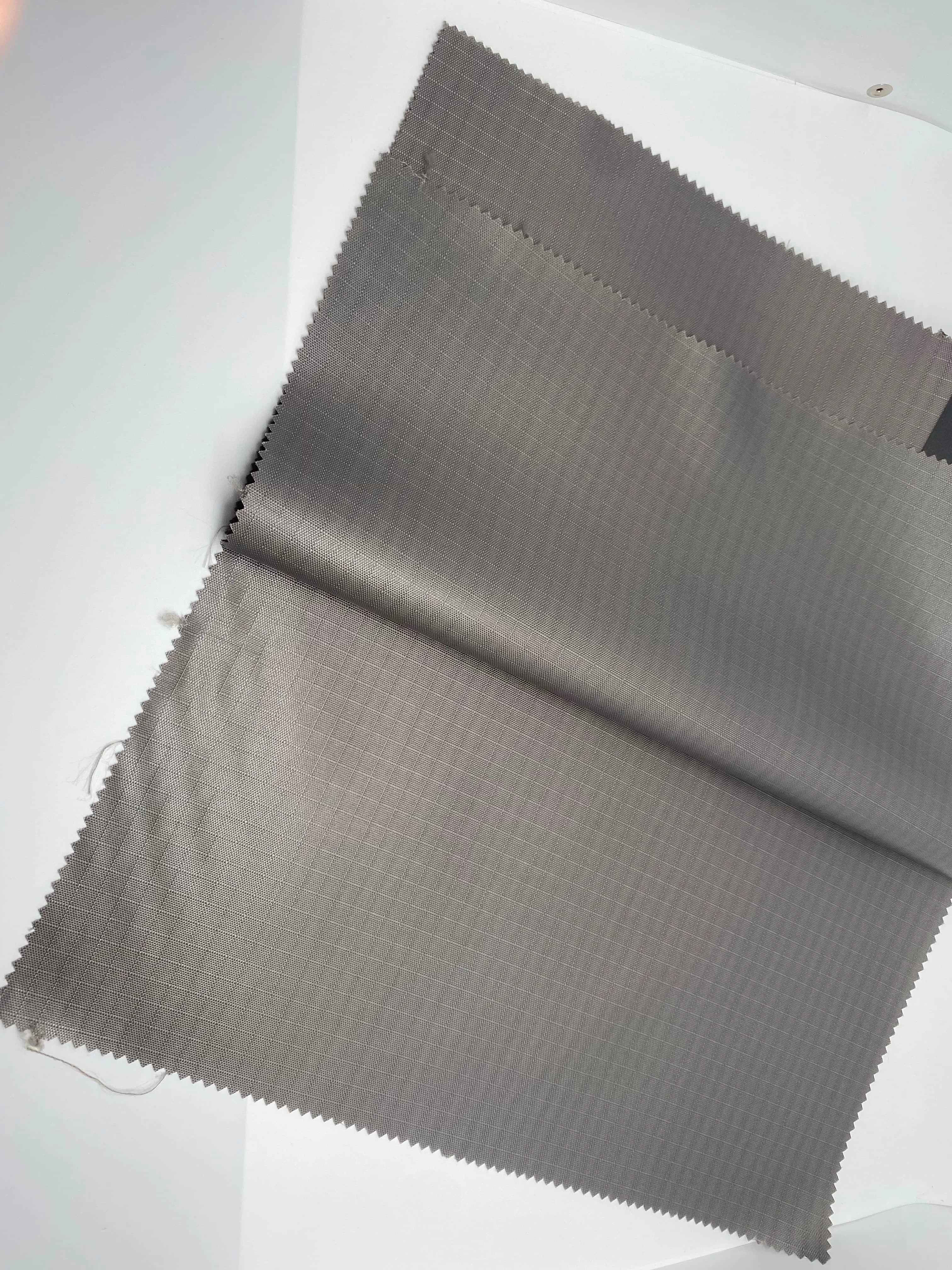 Durable 5*6-76T Polyester Nylon Oxford Solid Dyed Transparent PVC Coating Polyester Fabric for Luggage/Bag/Tent/Tarpaulin/Car