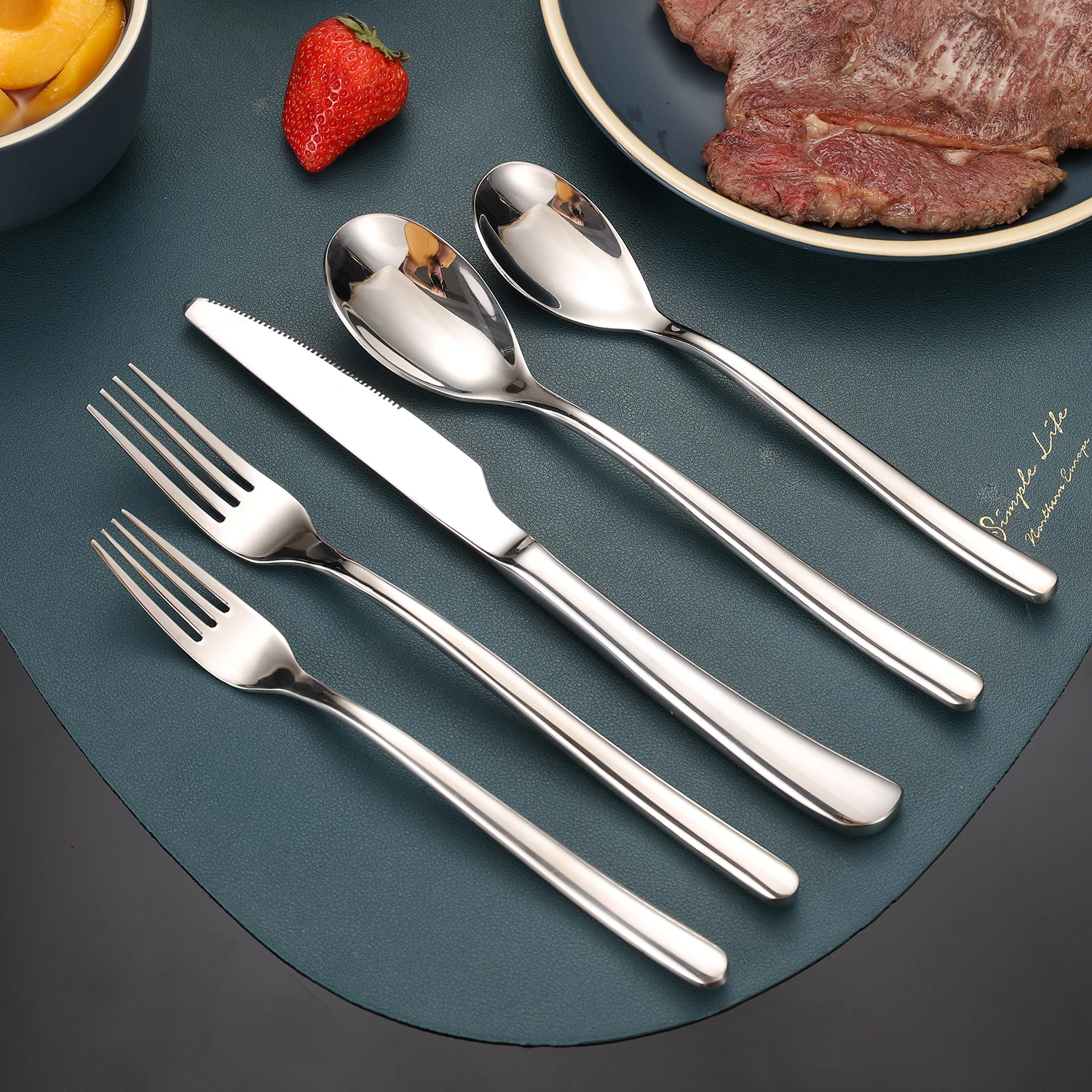 New Arrival Food Grade Stainless Steel Spoon And Fork Sets Silver Flatware Silverware Hotel Restaurant Cutlery Set