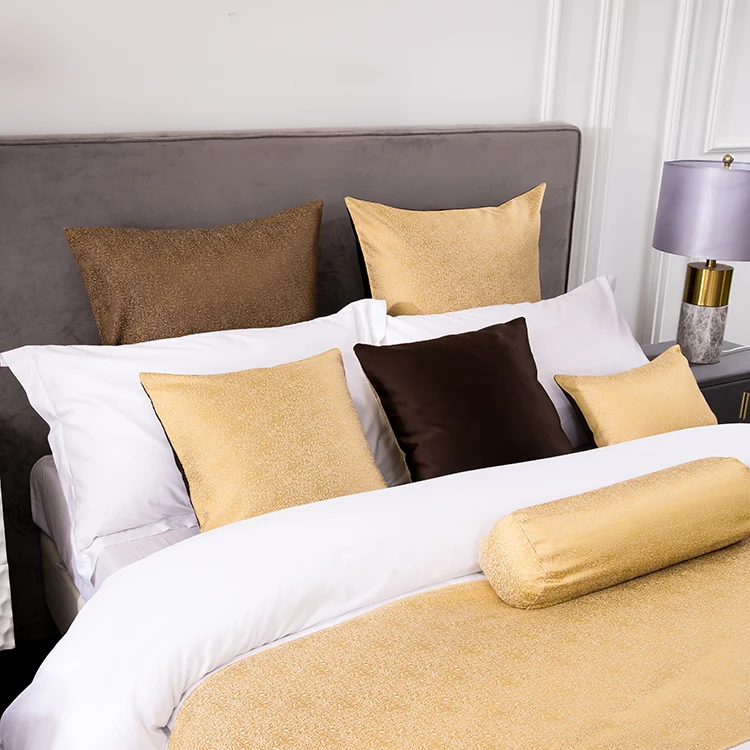 Hotel bed runner and cushion pillows hotel duvet cover with bed runner