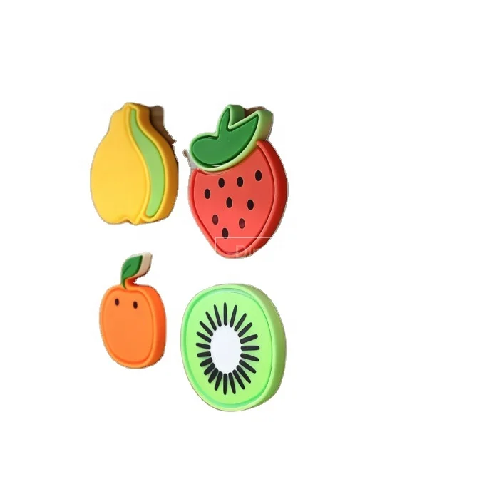 Factory direct sales customized fresh color fun kiwi pattern Fridge Magnet soft rubber PVC Refrigerator Magnet for holiday gifts