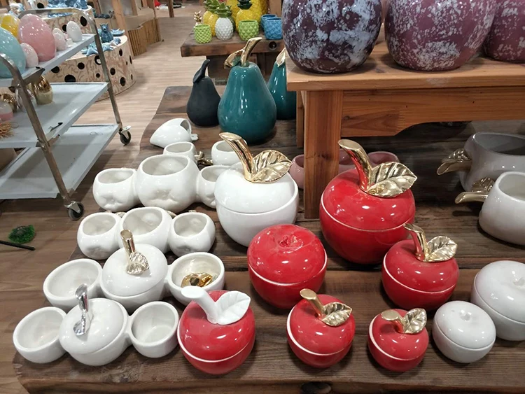 ceramic decoration 7.JPG