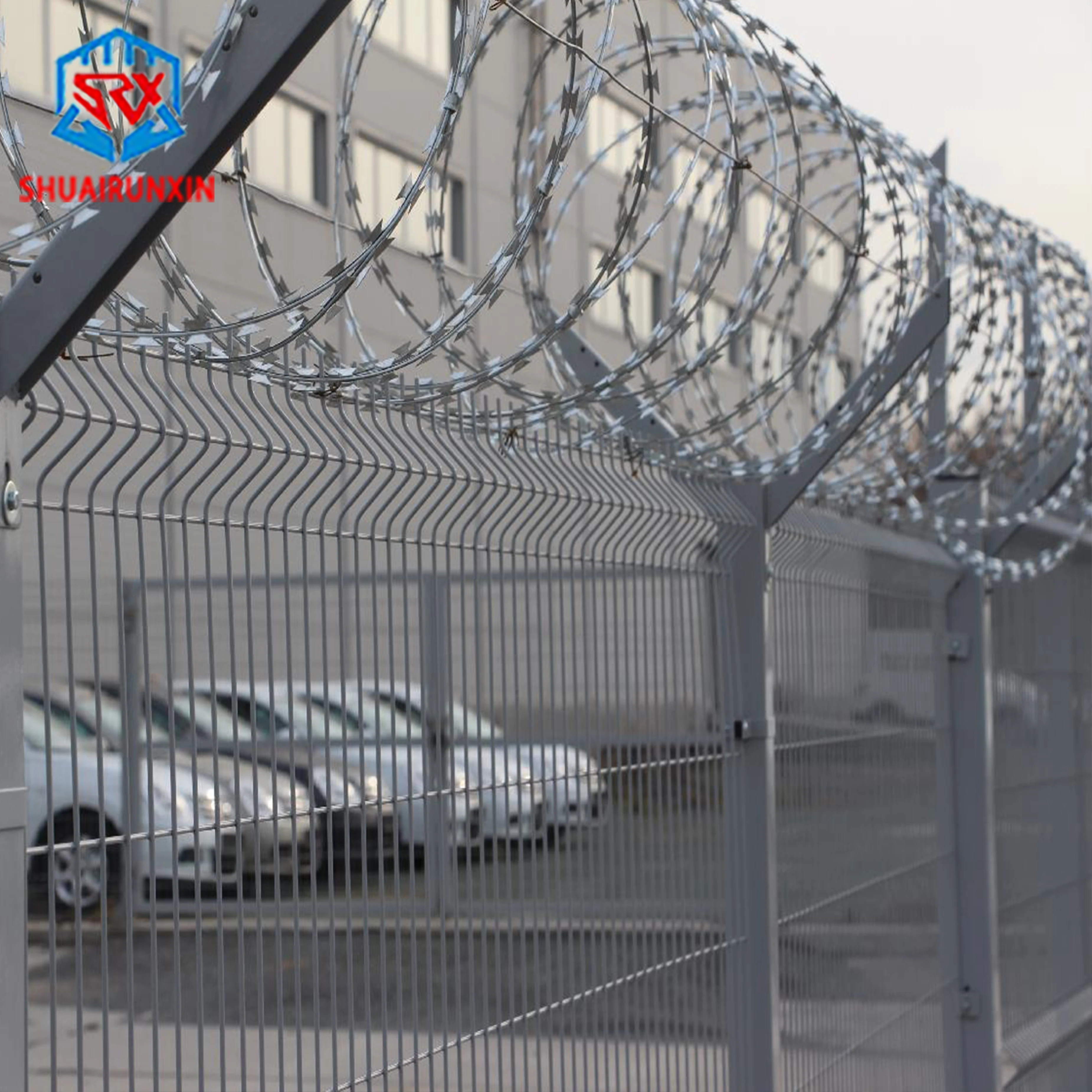 Cheap Sale Safety Razor Net Prison Security  Fencing Wire Galvanized Metal Steel Pvc Coated Chain Link Fence Garden Fence
