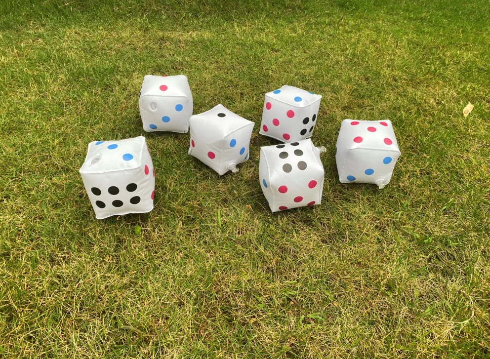 Giant outdoor or indoor playing items 6PC inflatable yatzy set dice game in garden
