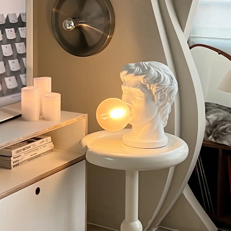 Nordic Greece Resin LED Desk Light Sculpture David Statue Desktop Home Decor Table Lamp
