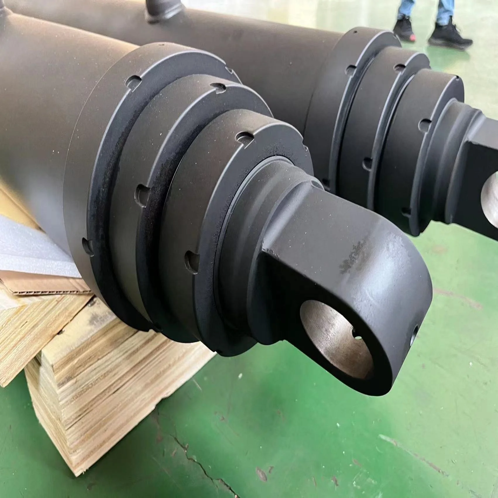 Parker type customized hoist USA high quality custom type mobile hydraulic cylinder for container truck made in China OEM ODM telescopic hydraulic cylinders