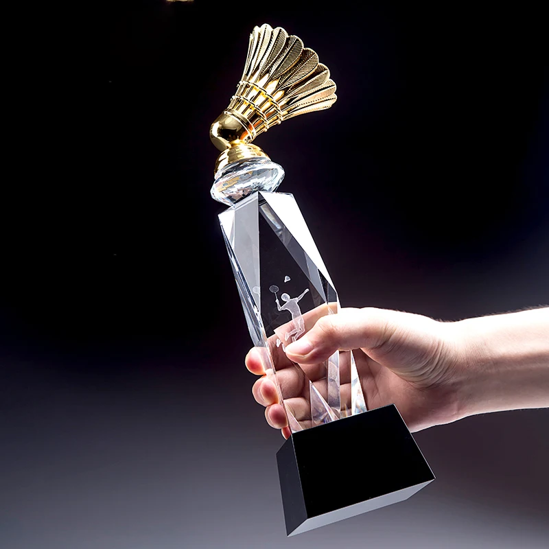 Wholesale 3D Laser Carving man Crystal Trophies Gold Badminton Shape Glass Badminton Trophy Award Crystal badminton trophy cup