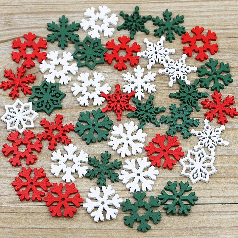 (50 Pcs/pack) Christmas Snowflakes Multi Colored Wood Flakes Hanging Decorations Wooden Crafts Xmas Tree Hanging Handmade DIY