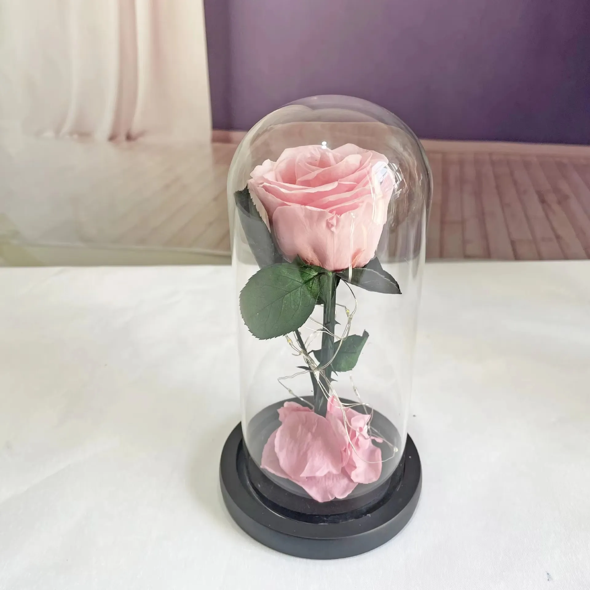 Hot Sale Factory Directly Selling Eternal Rose Preserved Flower Forever Roses in Dome for Wedding