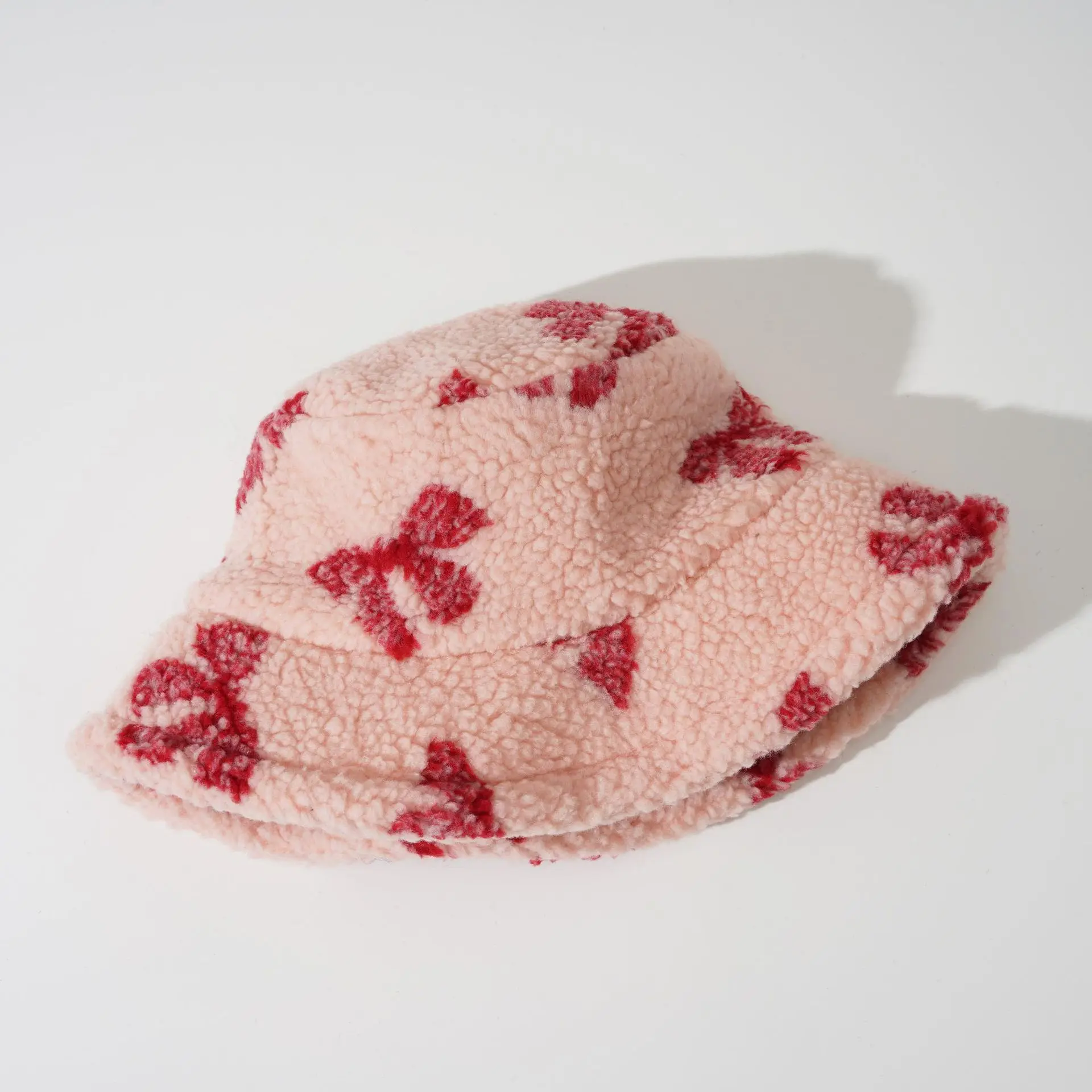 Designer Bow Pattern Printed Custom Fuzzy Bucket Hat Girls Hats Fashion Winter Wide Brim Faux Fur Bucket Hats For Women