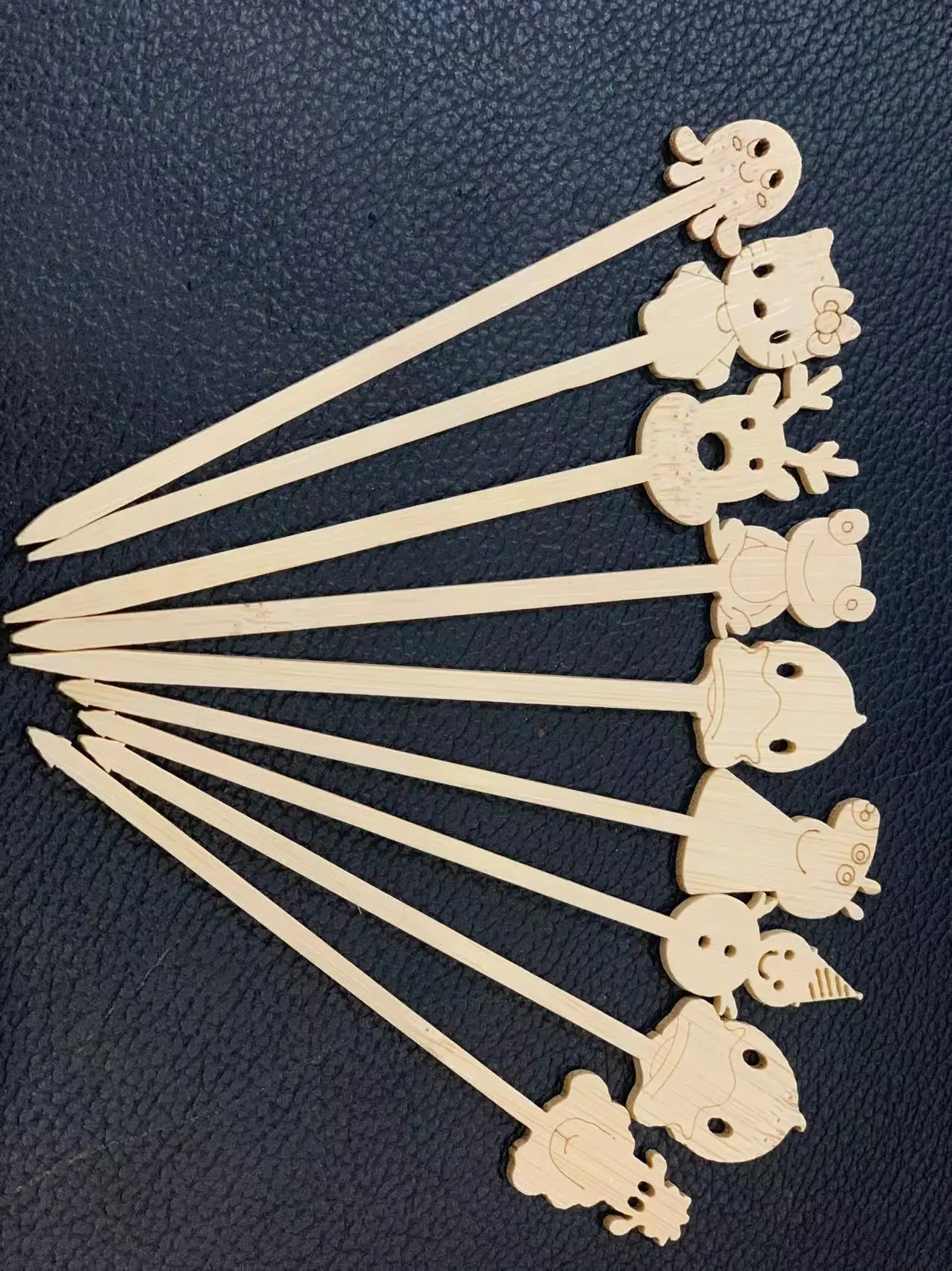 Factory Direct Sale Natural Beads Bamboo Food Picks Fruit Bamboo Skewer Party Cake Dessert Salad Sticks Pick