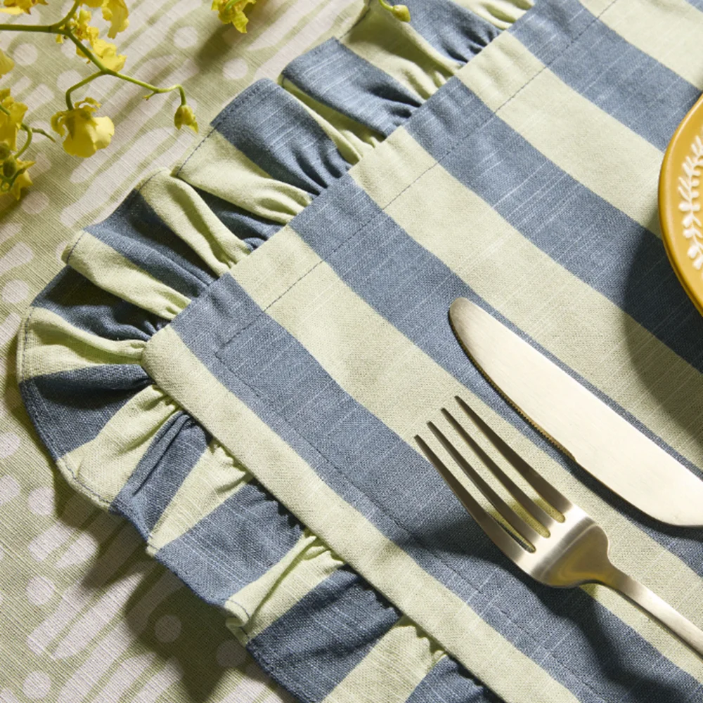 Vintage Cotton Linen Ruffle Napkins Colorful Placemat With Ruffle Edged Pretty Table linen