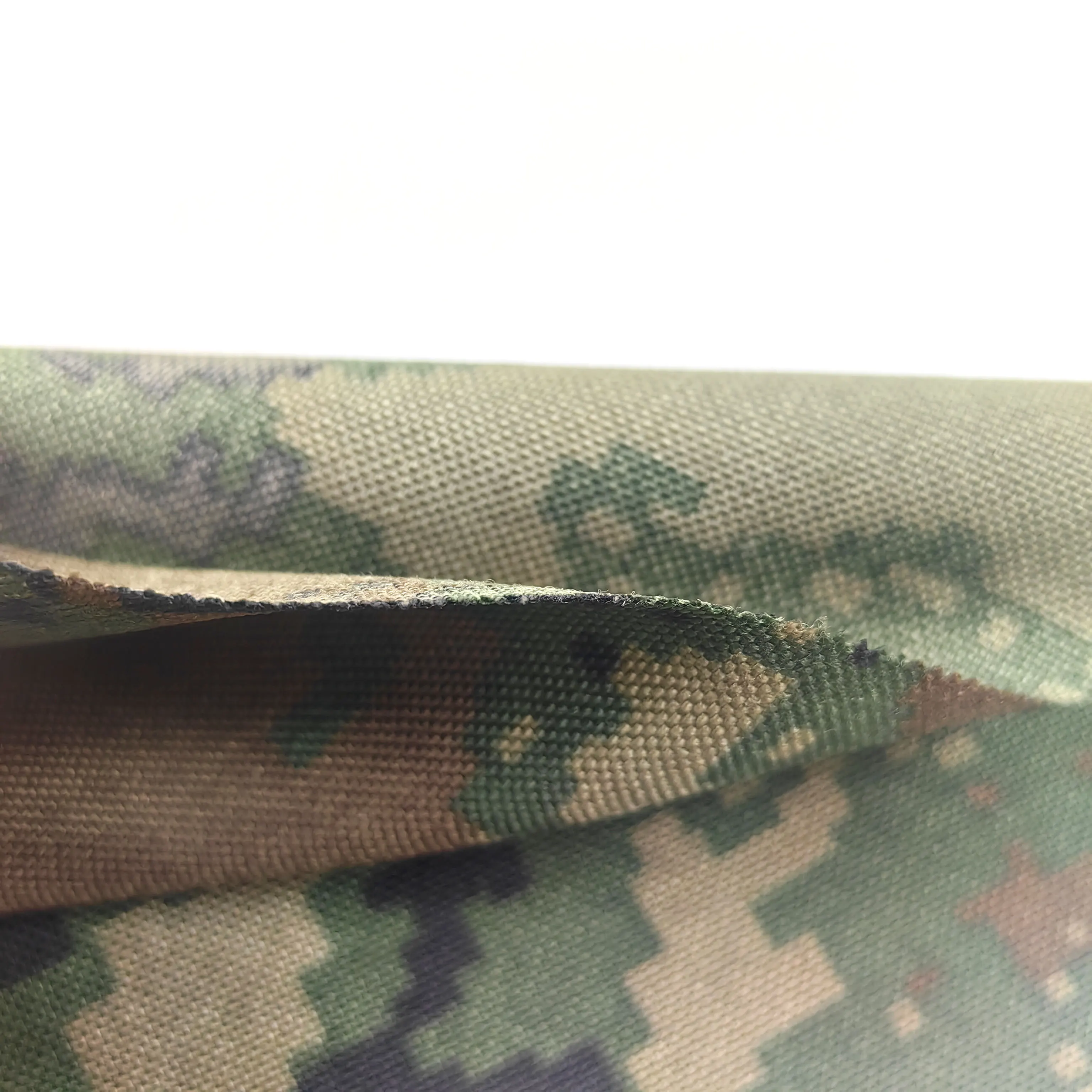 Heavy Duty Digital Camouflage Fabric 1050D 1000D Denier Ballistic Cordura Nylon Durable Backpack Fabric Material Cordura 1000D W