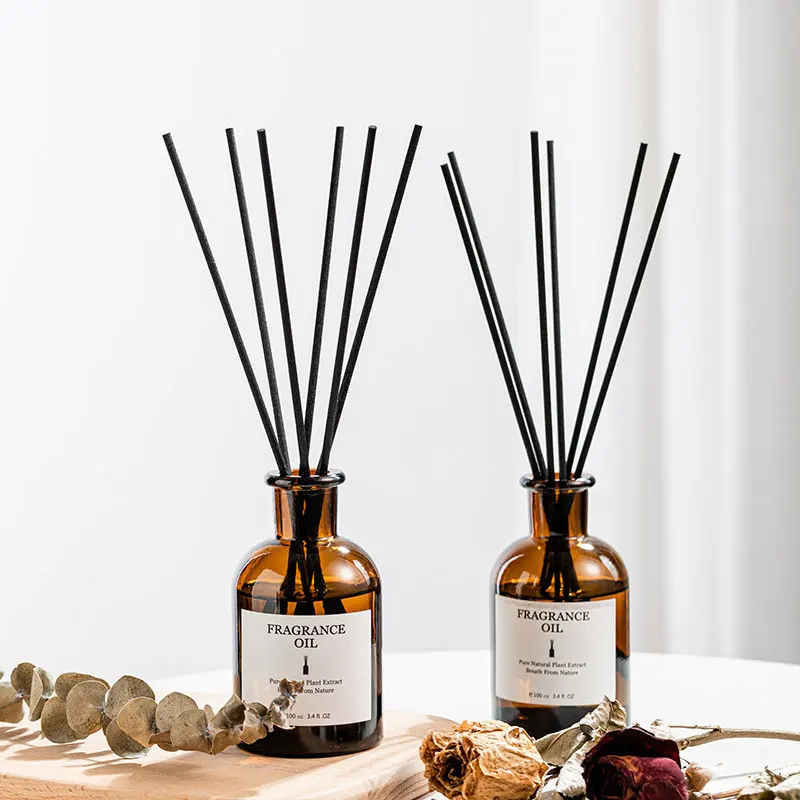 
luxury empty bottle with gift box packaging sticks glass reed diffuser 