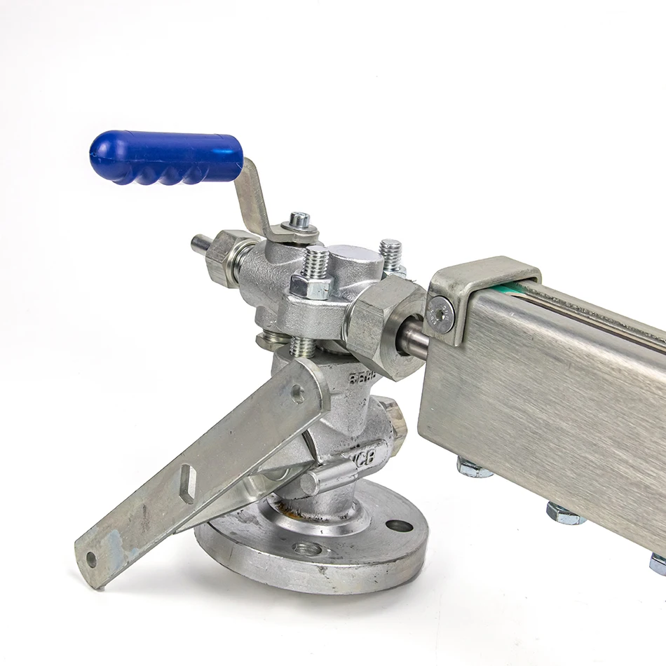 Magnetic level indicator diesel fuel tank liquid level switch