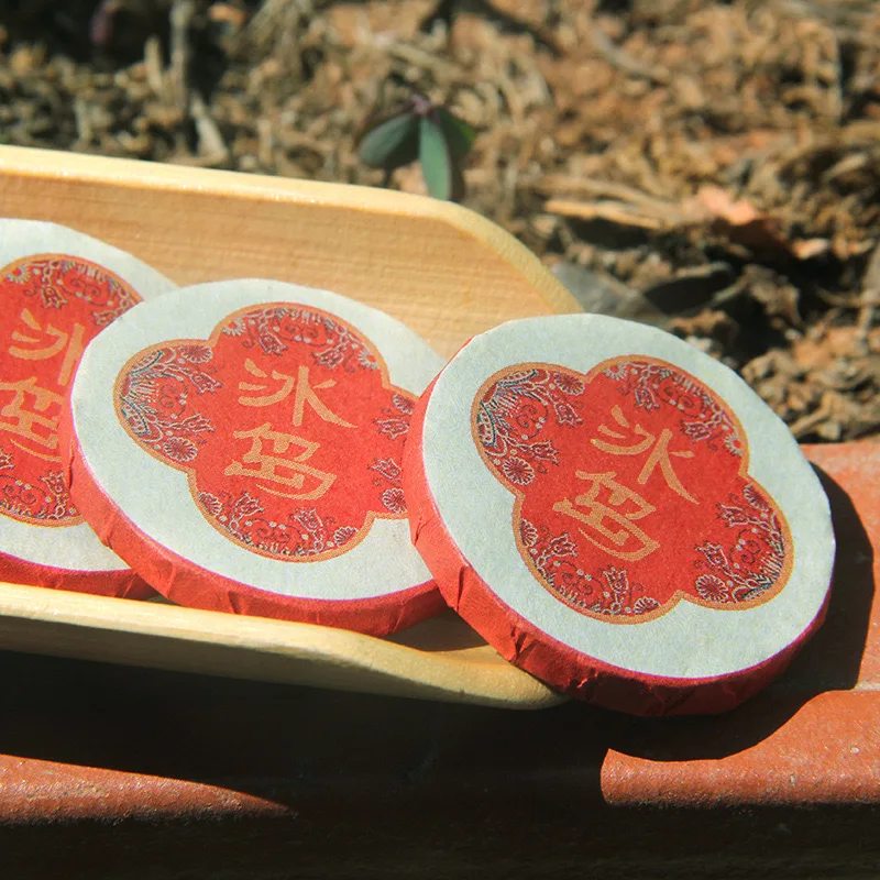 Hot selling iceland shen mini puer tea cake small cake loose packing sweet puerh chabing
