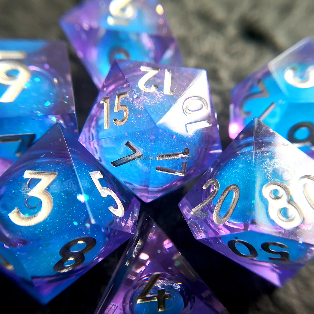Full Set Handmade Liquid Core Dice Purple and Blue Resin Sharp Dice Resin RPG D&D Dungeons and Dragons Dice Set