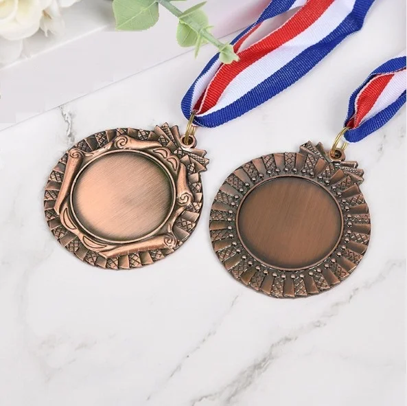 2017 fashion New custom metal medal, sports award medal, 3D design medal