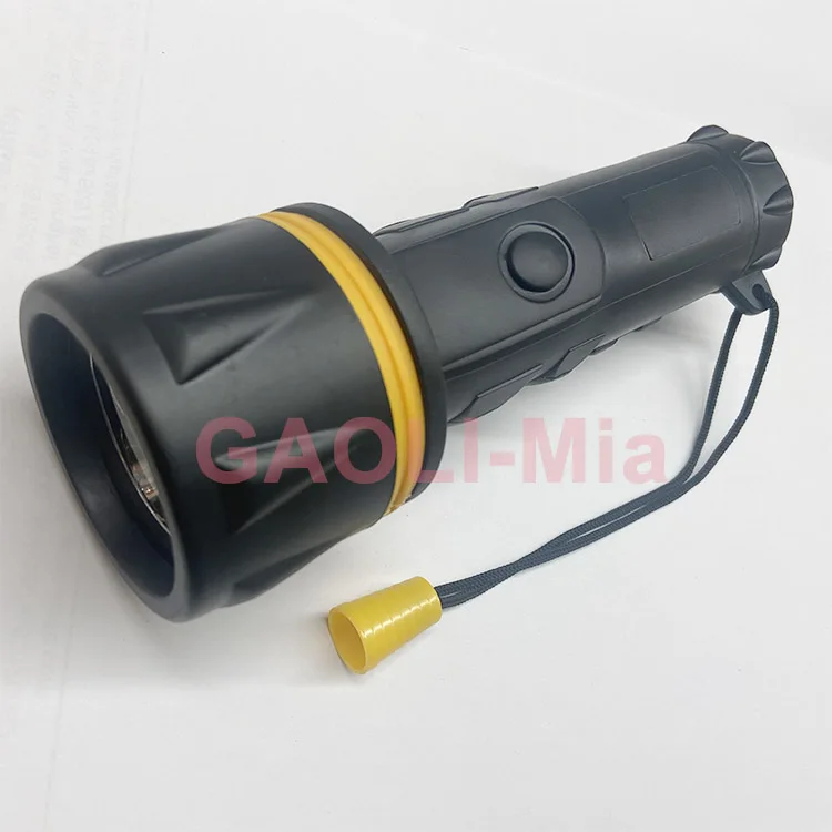 3LED RUBBER flashlight Wholesale factory 2D BATTERY 1 BULB Plastic torch for outside camping
