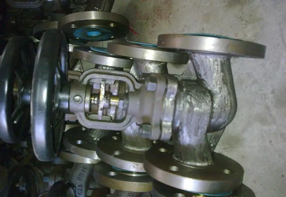 
DIN double seal bellow globe valve flanged ends WCB CF8 CF8M 