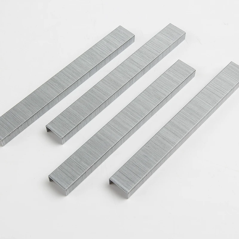 Прямая продажа с завода, высококачественные стандартные офисные скобы 26/6 для бумаги