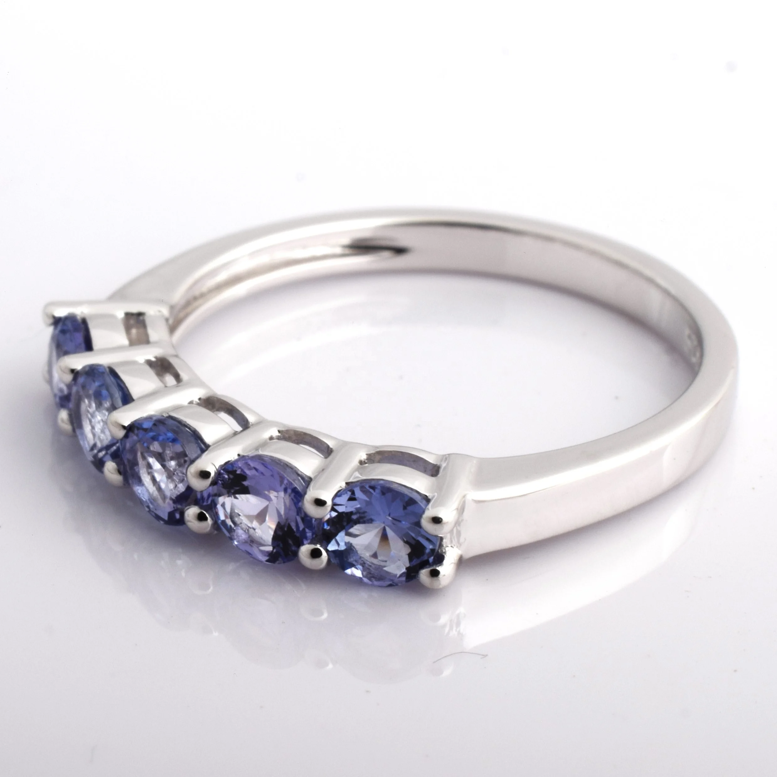 Real Genuine AA Quality Tanzanite Gemstone Design in 925 Silver Ring Latest Jewelry real gemstone jewelry
