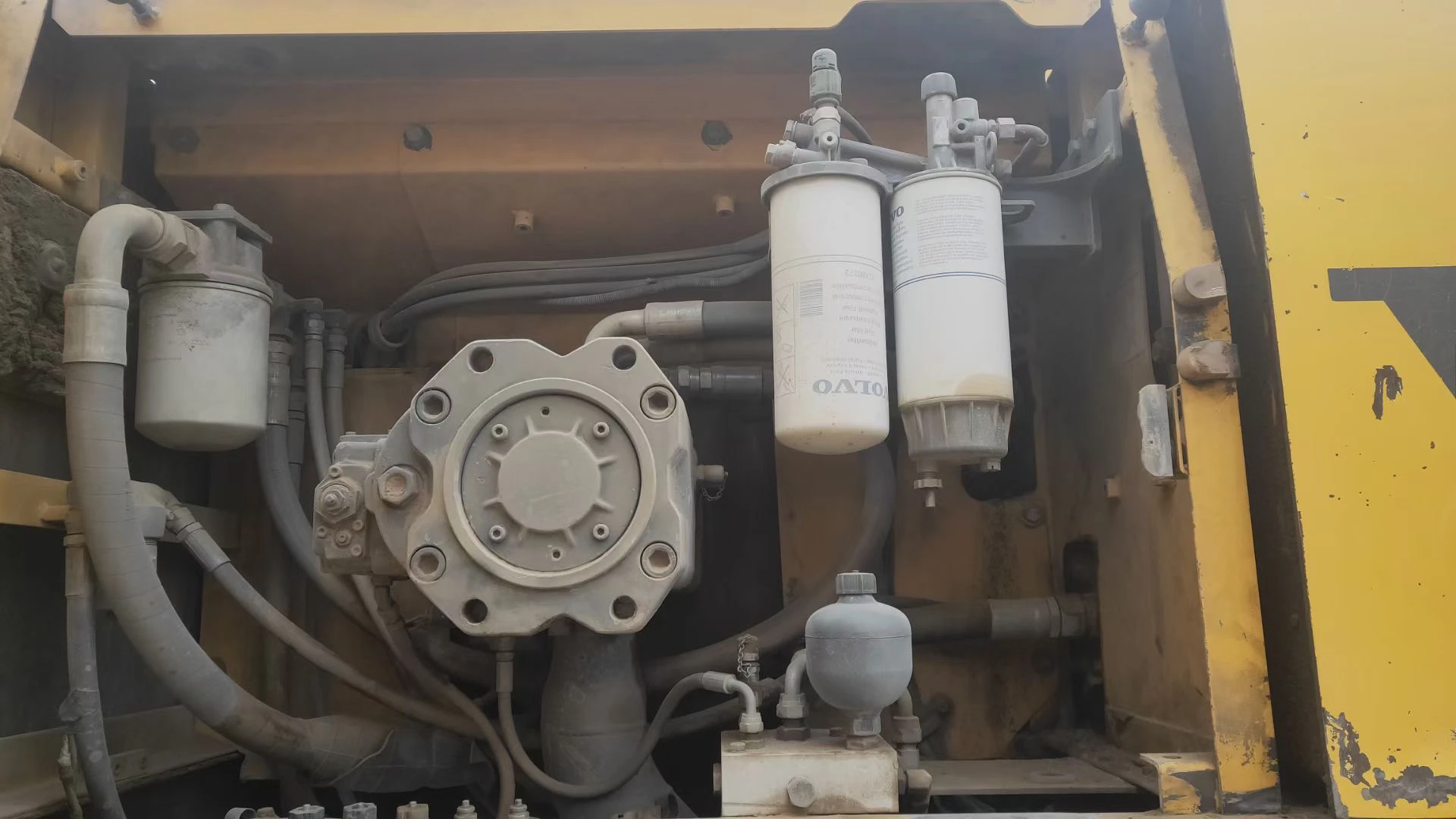 For major construction used machinery sweden excavator Volvoo-360 with high operating efficiency for sale