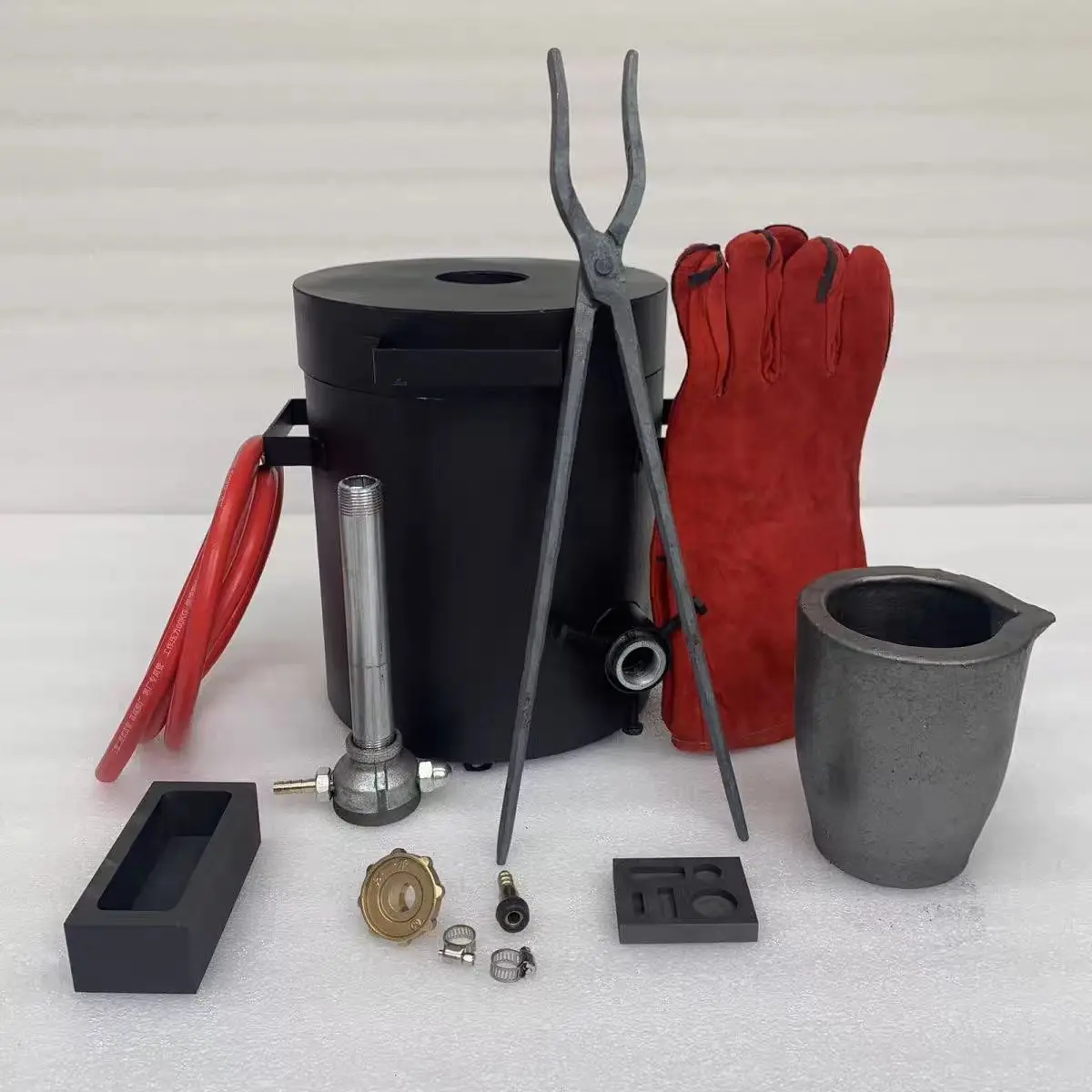 R For Melting Customized High Quality Cheap Price 6kg Graphite Crucible And Gas Metal Propane Furnace