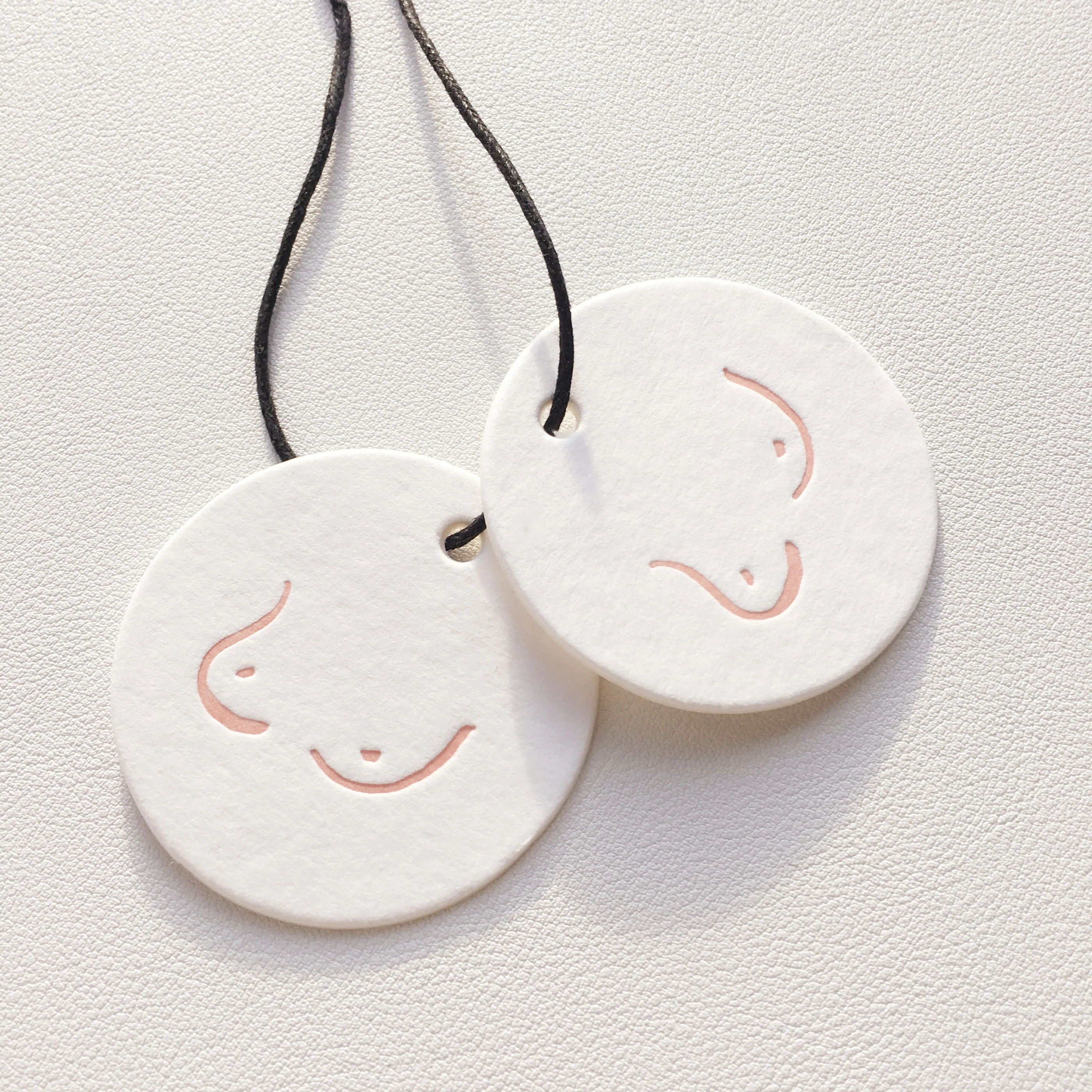 wholesale thick paper biodegradable customized earrings hair hang tag