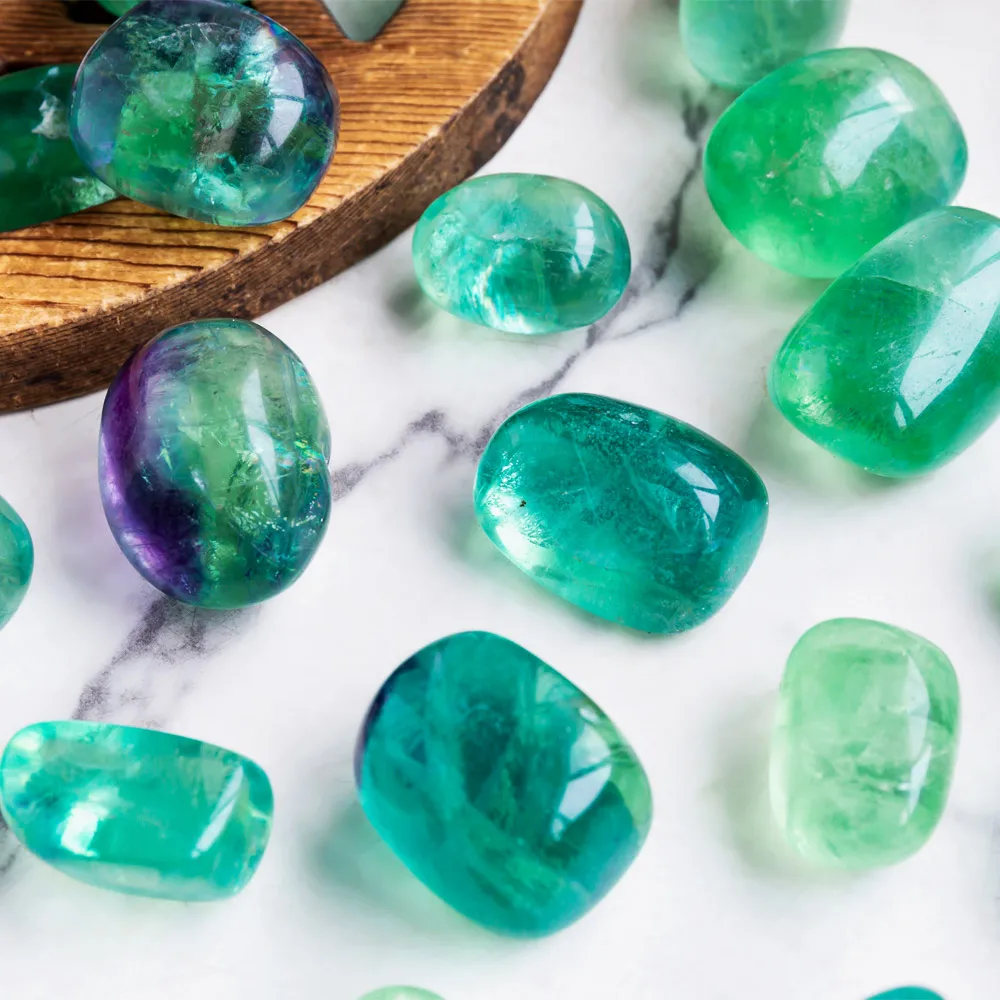 High Quality Natural Green Fluorite Tumble Healing Stone for Home Decoration Crystal Wedding Decoration Spiritual Crafts