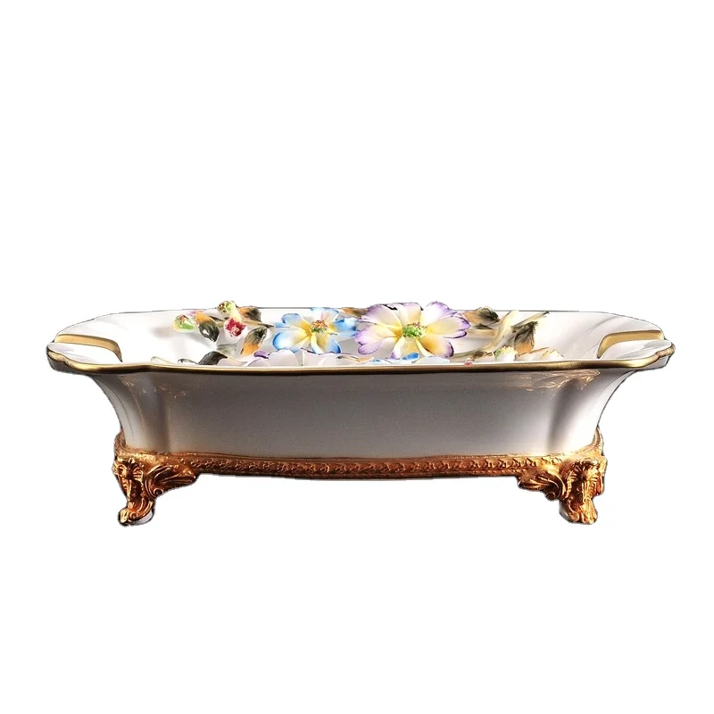 European-style ceramics with copper ornaments ashtray ornaments with copper gilt hand-kneaded flower ashtray