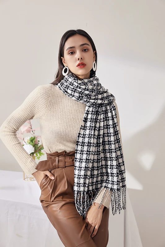 Wholesale  luxury soft  woman cashmere scarf for women winter Pashmina Scarves